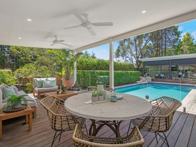 Cottage for sale in Erina Heights, Gosford