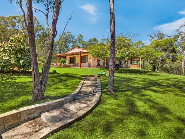 Cottage for sale in Tablelands, Queensland