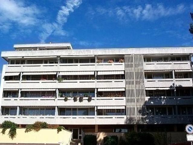 Wohnung mieten in Pully, Waadt