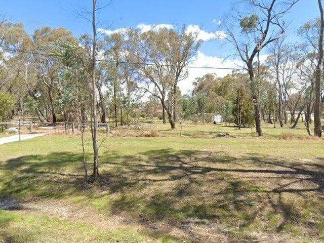 Cottage for sale in Meadow Flat, New South Wales
