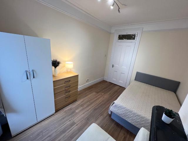 Room for rent in Paddington, Greater London