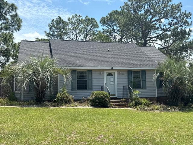 House for sale in Gaston, South Carolina