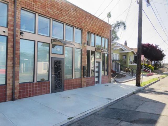Condo for sale in Oakland, California