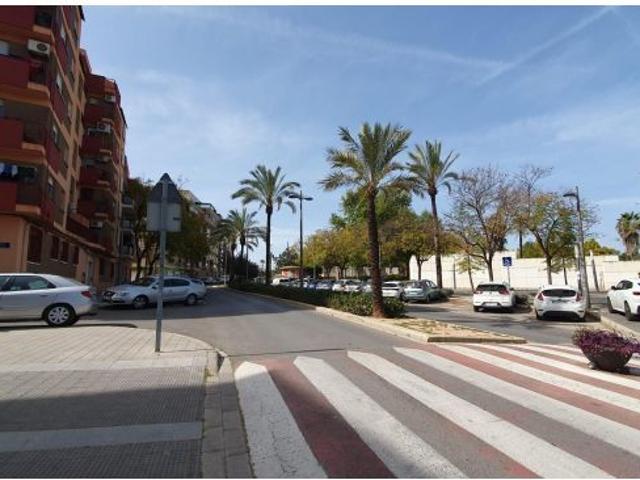 Local Comercial en alquiler en l'Horta Nord, Valencia
