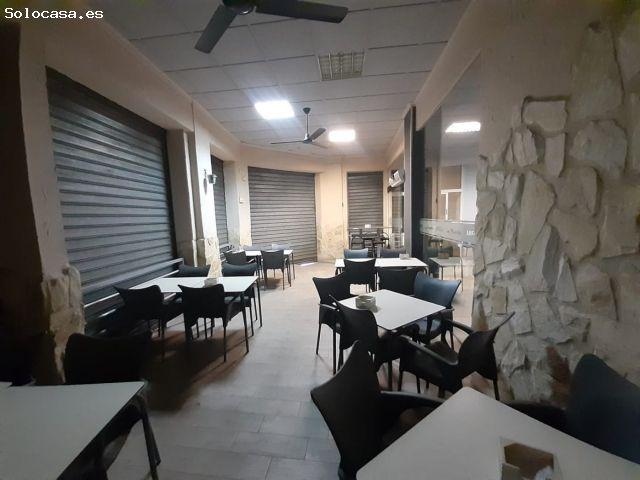 Local Comercial en alquiler en La Cruz, el Vinalopó Mitjà / El Vinalopó Medio