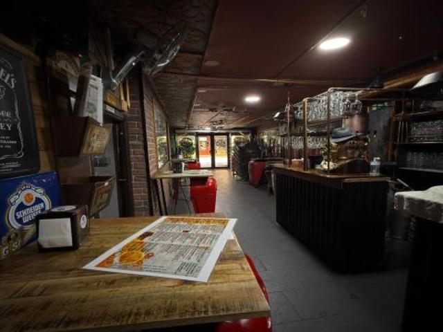 Local Comercial en alquiler en Distrito I, Alcalá De Henares