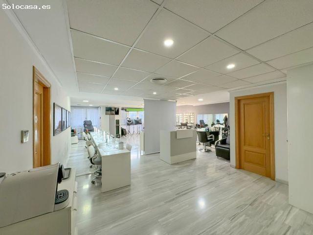 Local Comercial en alquiler en Barri Port / Centro, la Marina Alta