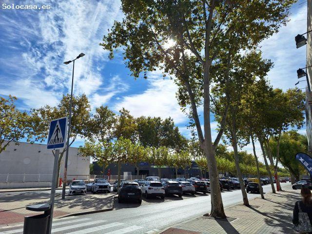 Local Comercial en alquiler en La Puentecilla y Los Majuelos, Las Rozas De Madrid