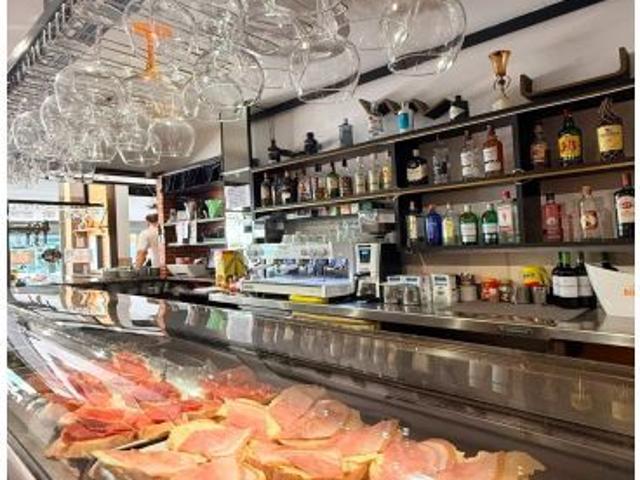 Local Comercial en alquiler en Arganda Del Rey, Madrid