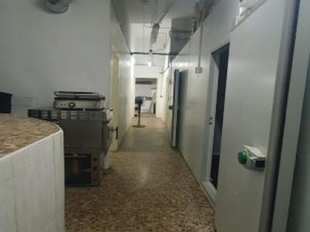 Local Comercial en venta en Nou Barris, Barcelonès