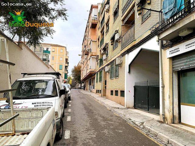 Local Comercial en venta en Chana, Comarca de la Vega de Granada