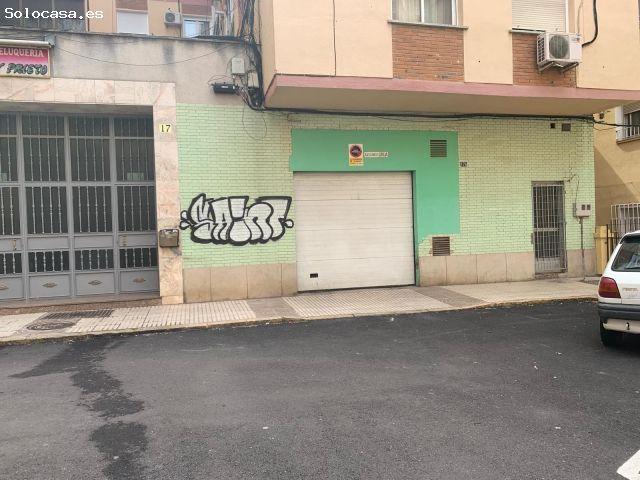 Local Comercial en alquiler en María Auxiliadora, Tierra de Badajoz