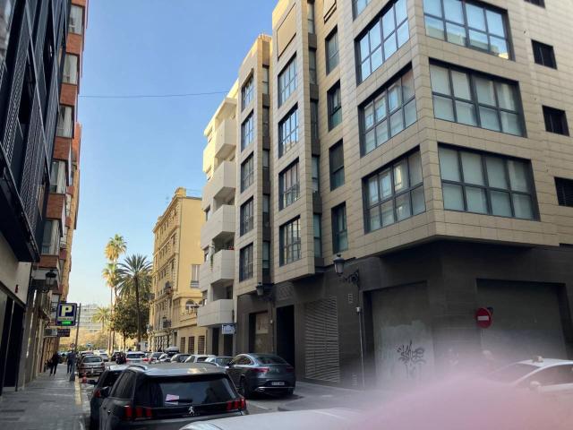 Nave en alquiler en Valencia