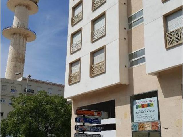 Nave en alquiler en Cádiz, Brunete