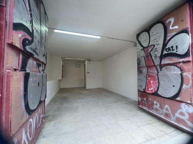 Nave en venta en Moncloa-Aravaca, Madrid