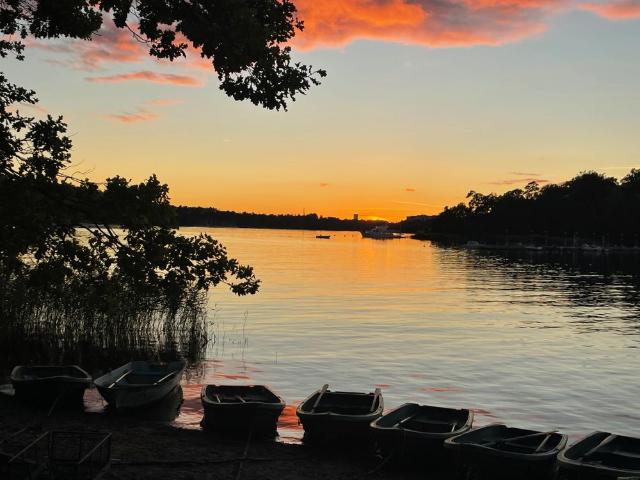 Stuga hyra i Danderyd, Stockholm