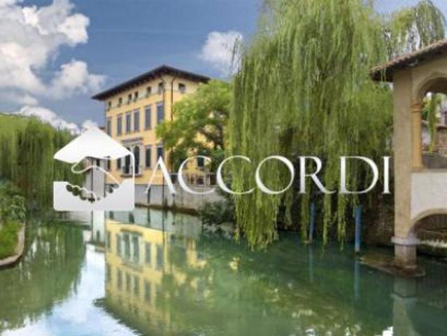 Villa Indipendente in vendita a Sacile, Friuli-Venezia Giulia