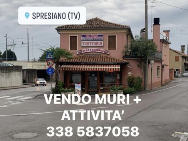 Locale Commerciale in vendita a Spresiano, Veneto