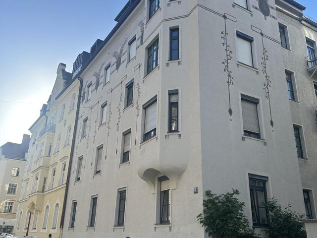 Wohnung kaufen in Schwabing-Freimann, München