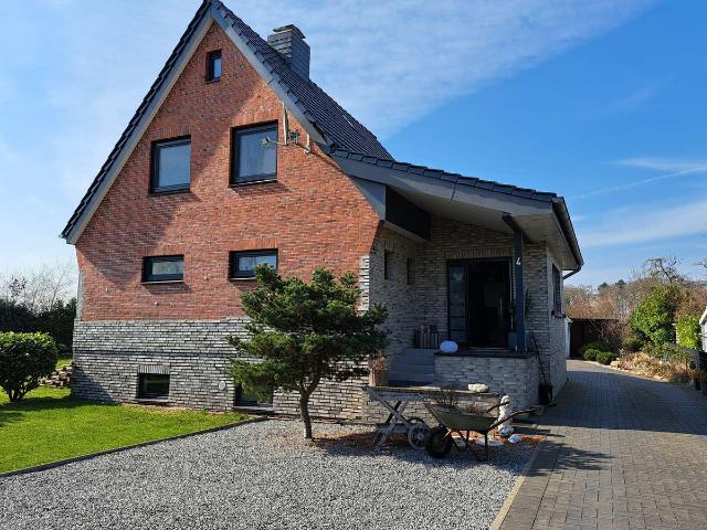 Haus kaufen in Föhrden-Barl, Kreis Segeberg