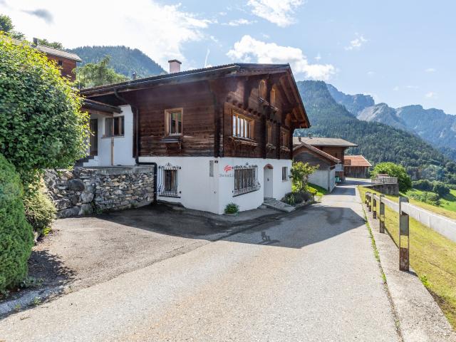 Einfamilienhaus kaufen in Trimmis, Graubünden
