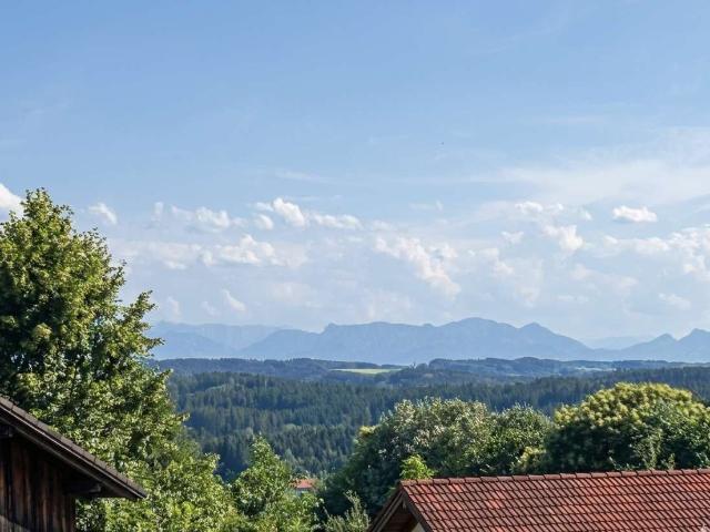Erdgeschosswohnung kaufen in Schnaitsee, Landkreis Traunstein