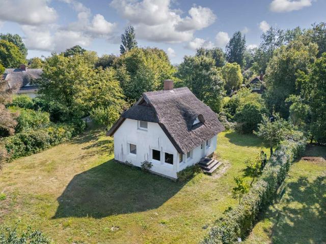 Haus kaufen in Ahrenshoop, Vorpommern-Rügen