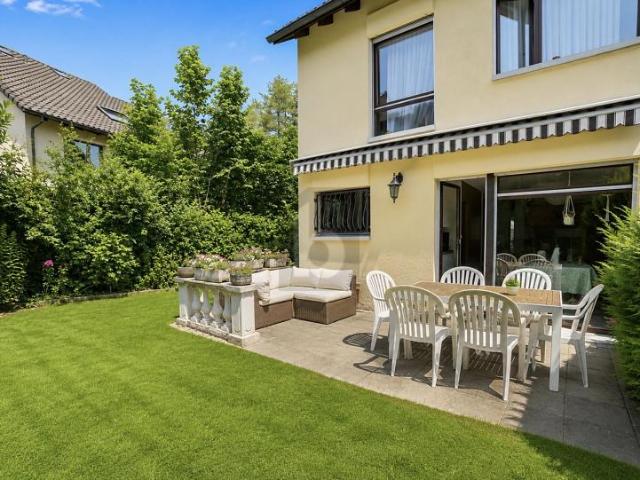 Haus mieten in Einigen, Zürich