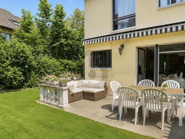 Haus mieten in Einigen, Zürich