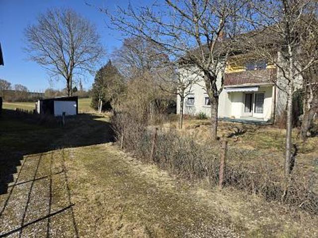 Erdgeschosswohnung kaufen in Hilgertshausen-Tandern, Bayern