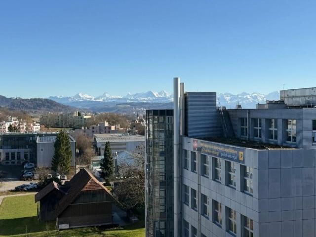 Attikawohnung mieten in Zollikofen, Bern