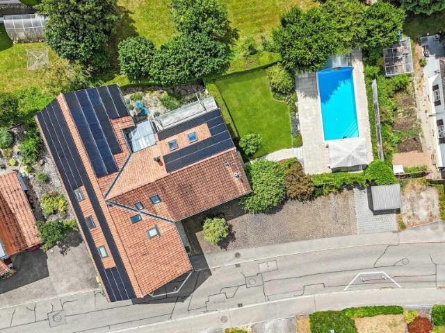 Einfamilienhaus kaufen in Lyss, Bern