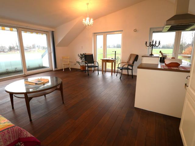 Dachgeschosswohnung mieten in Wullenstetten, Senden