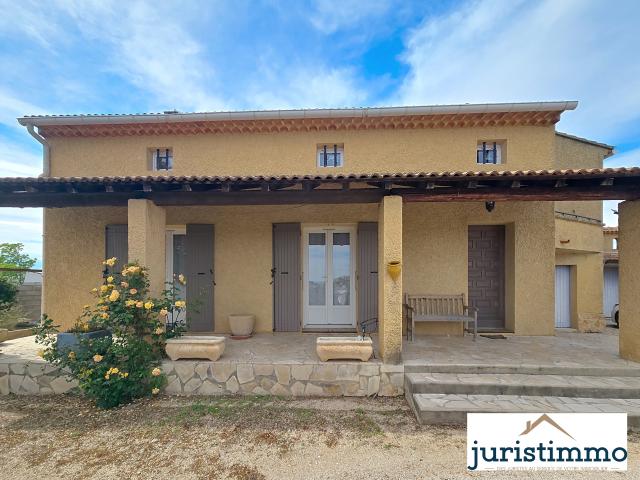 Maison vente à Travaillan