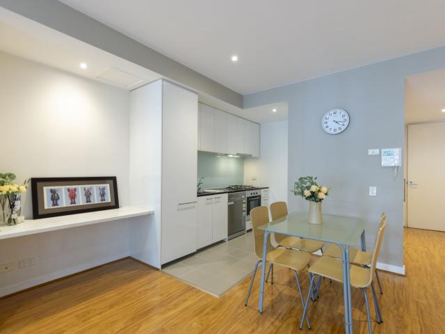 Apartment for sale in Travancore, Melbourne