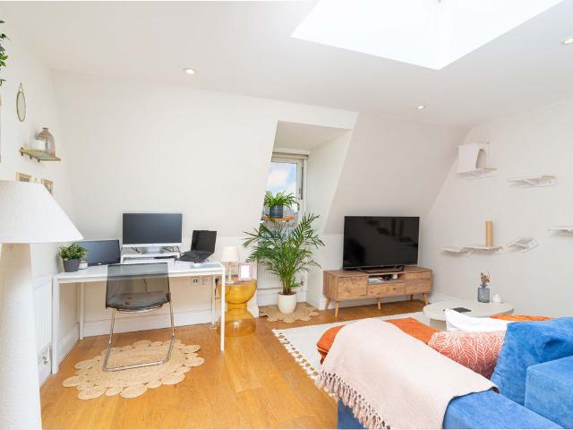 House for rent in East Greenwich, Greater London
