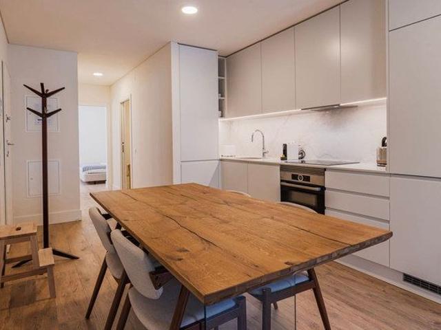 Apartamento alugar em Misericórdia, Lisboa