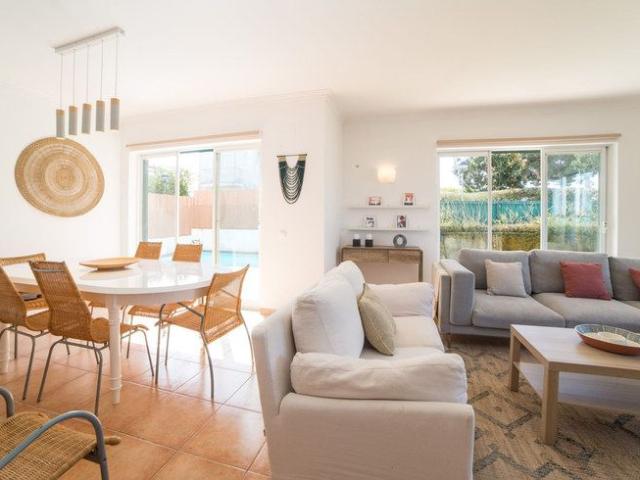 Apartamento alugar em Sesimbra (Castelo), Sesimbra