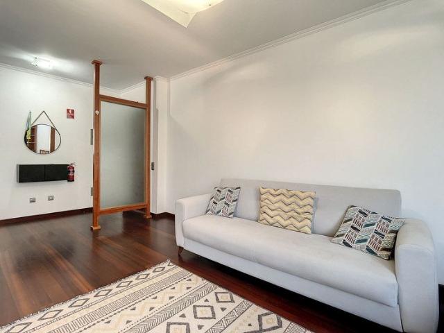 Apartamento alugar em Banda de Além, Machico