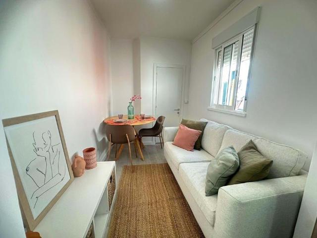 Apartamento alugar em Urbanização Real Forte, Santiago Dos Velhos