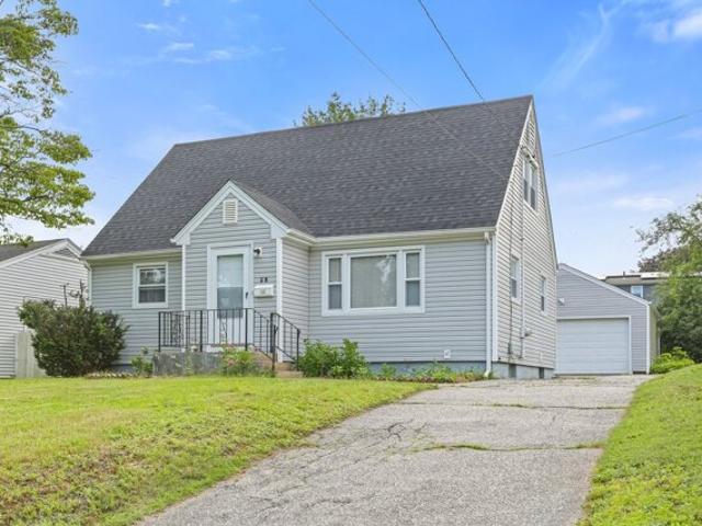 House for sale in Bridgeport