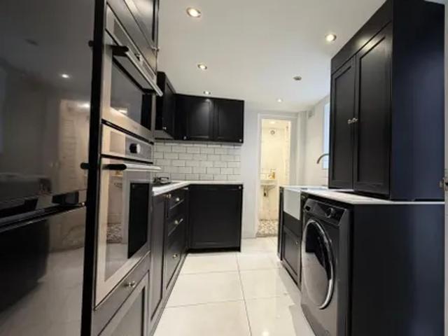 House for rent in Shacklewell, Greater London