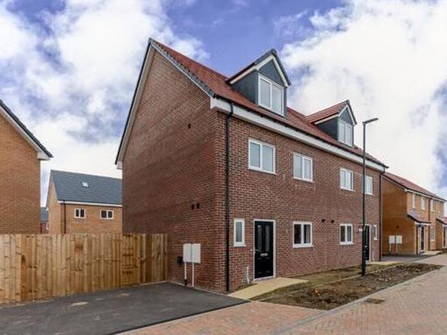 House for sale in Grimsby, North East Lincolnshire