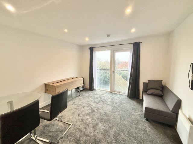 Apartment for rent in Nangreaves, Wales