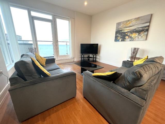 Apartment for rent in Nangreaves, Wales