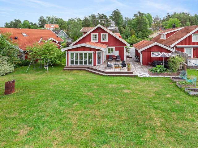 Villa till salu i Stockholm