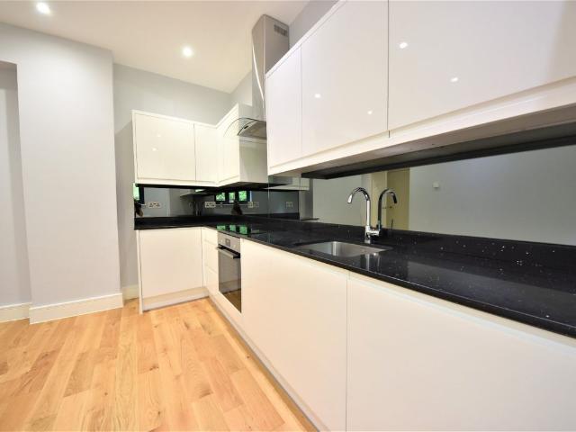 Apartment for rent in Chepping Wycombe, Loudwater