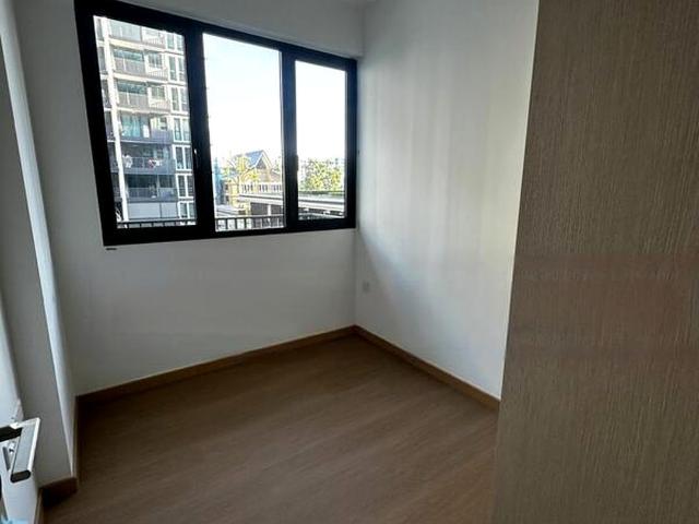 Condominium for sale in Tampines, 18 Far East, Tampines