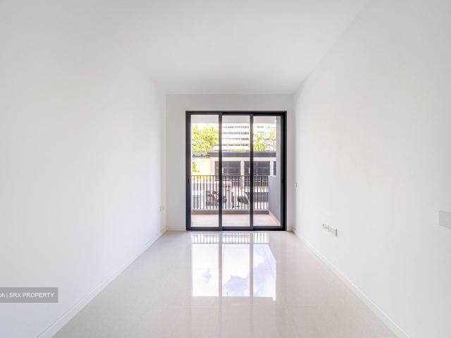 Condominium for sale in 19 North East, Hougang