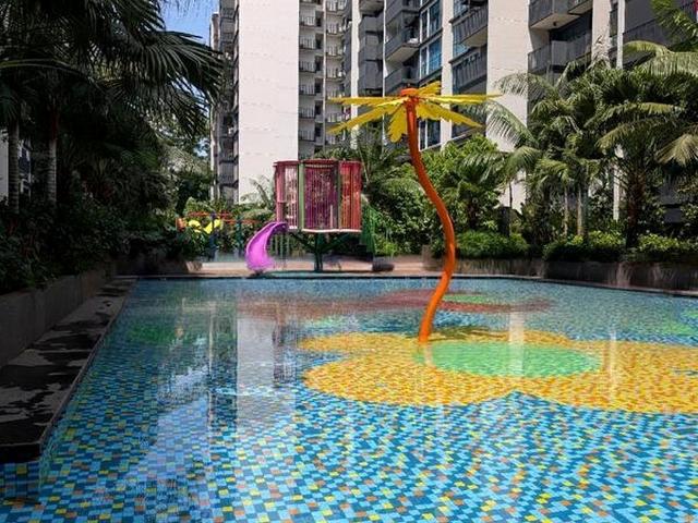 Condominium for sale in Tampines, 18 Far East, Tampines